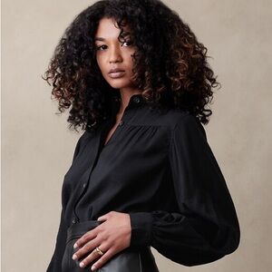 BR poet sleeve blouse NWOT